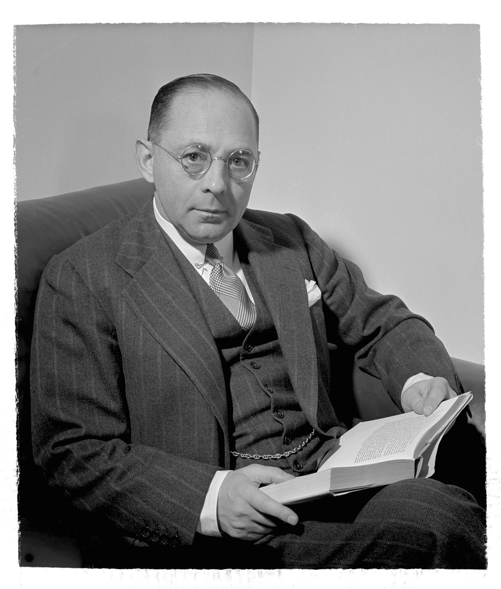 Sidney Weinberg. Sourced from the Library of Congress.