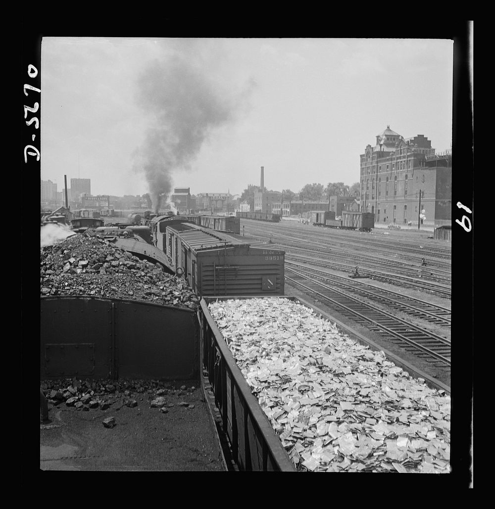 Tin can alley leads victory. Free Photo rawpixel
