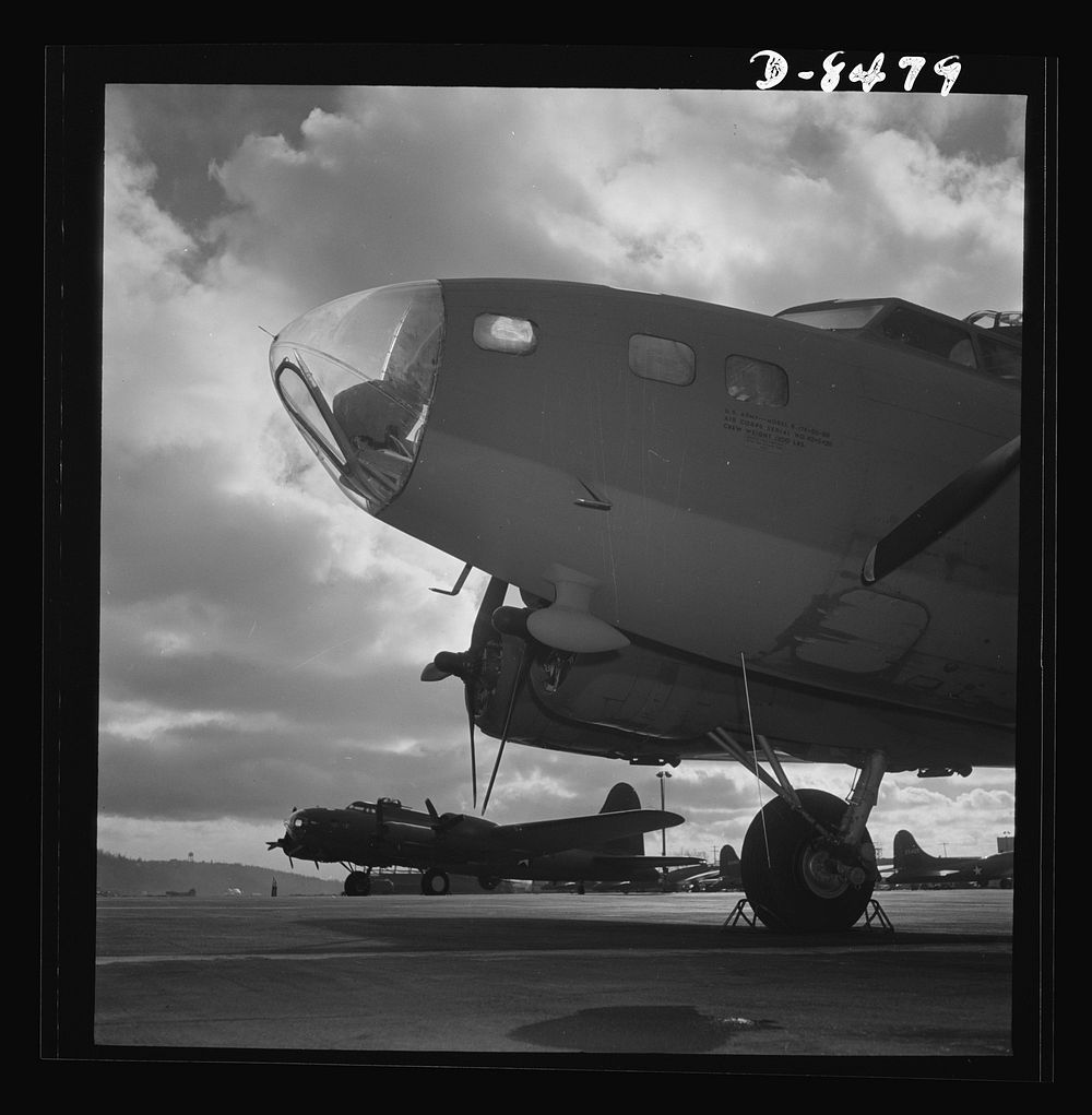 Production. B-17 heavy bomber. The bombardier's compartment in the nose of a new B-17F (Flying Fortress) bomber shows up…