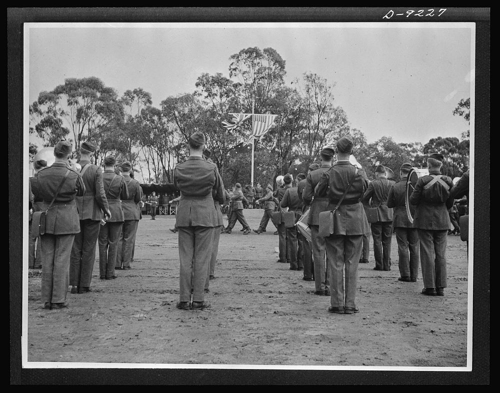 Australia in the war. To the music of an American infantry regiment band, Australian troops of an armored division march…