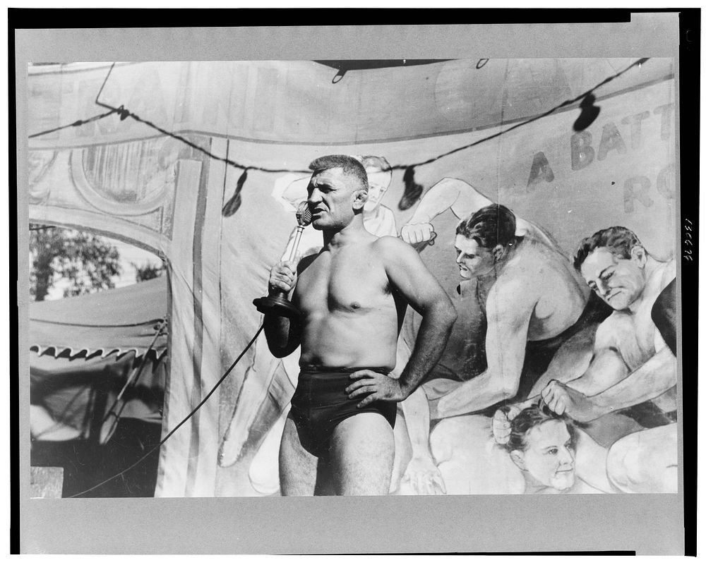 Wrestlers at the "World's Fair" in Tunbridge, Vermont. Sourced from the Library of Congress.