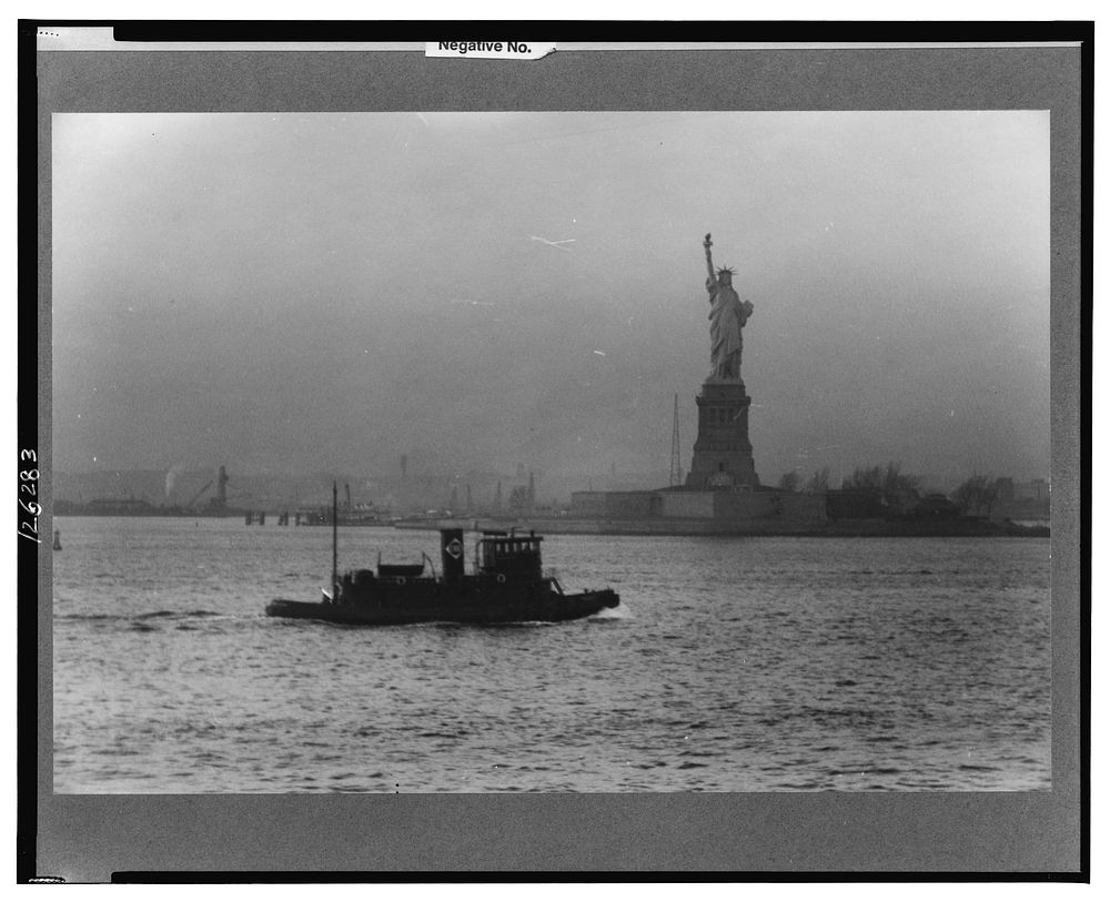 Statue of Liberty seen from the S.S. Coamo leaving New York. Sourced from the Library of Congress.