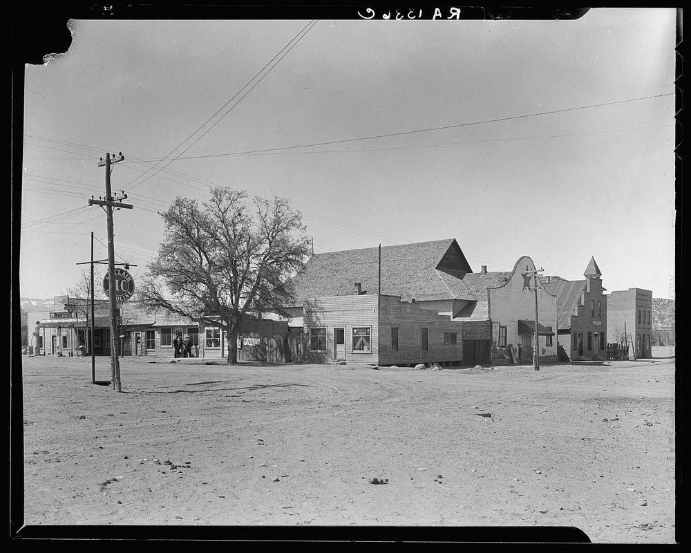 Main street and town center. Escalante, Utah. Sourced from the Library of Congress.
