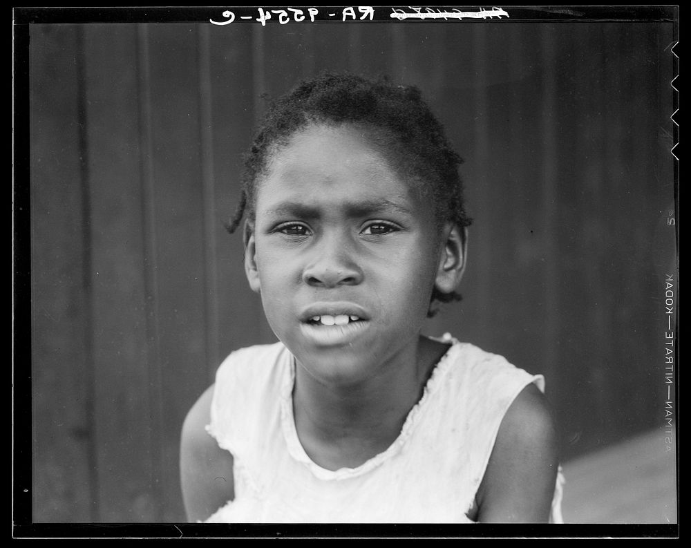  girl. Hill House, Mississippi. Sourced from the Library of Congress.