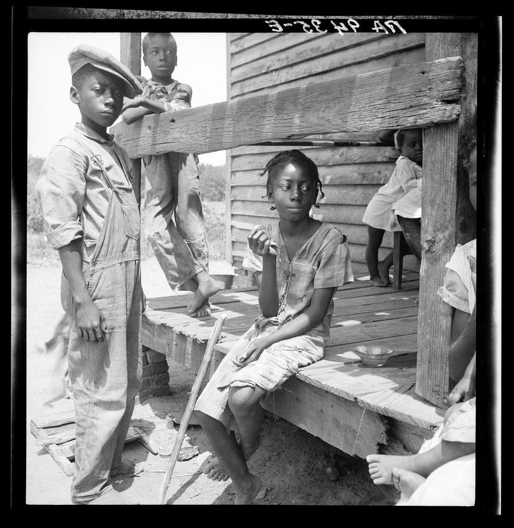 Mississippi Delta  children by Dorothea Lange