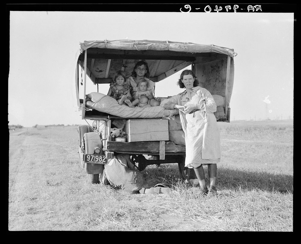Family between Dallas and Austin, Texas. The people have left their home and connections in South Texas, and hope to reach…