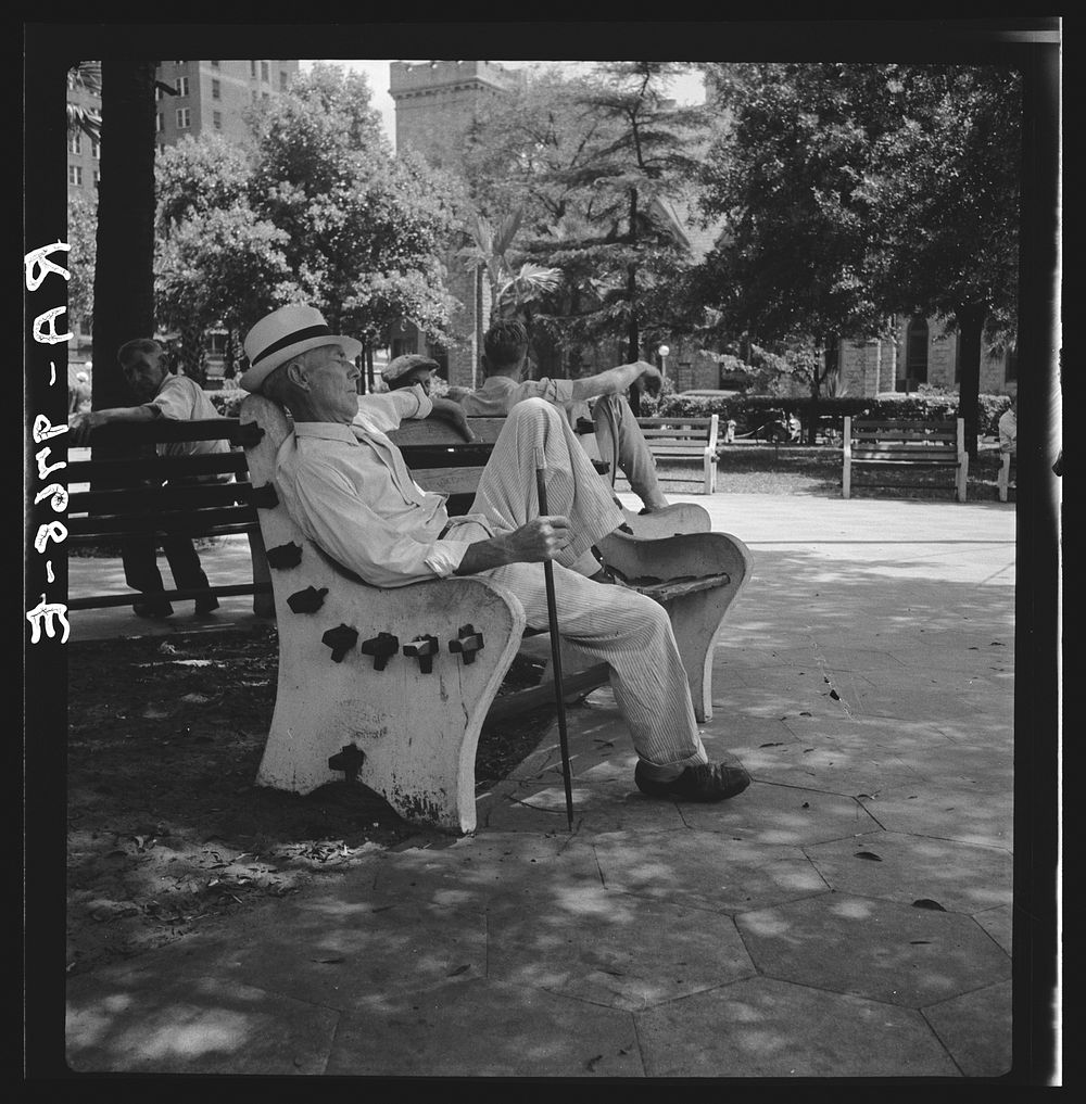 Scene in a downtown park. Jacksonville, Florida. Sourced from the Library of Congress.