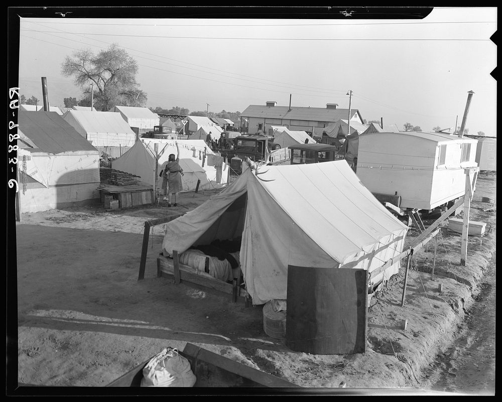 Section of Kern migrant camp, California. Sourced from the Library of Congress.
