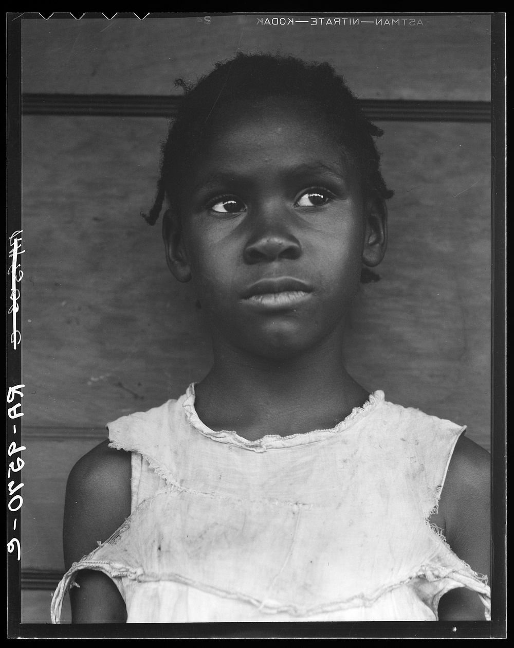 [Untitled photo, possibly related to:  girl. Hill House, Mississippi]. Sourced from the Library of Congress.