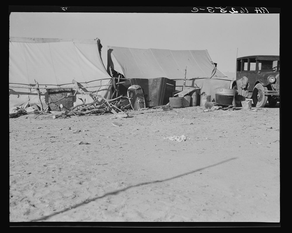 Camp of migratory workers. Imperial County, California. Sourced from the Library of Congress.