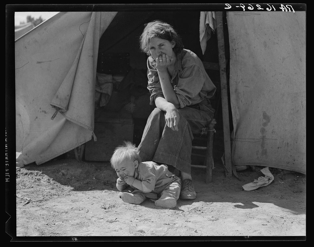 Eighteen year-old mother from Oklahoma, now a California migrant by Dorothea Lange