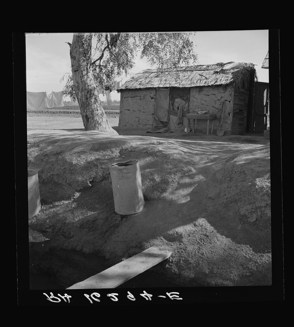 Ditch bank housing for Mexican field workers. Imperial Valley, California. Sourced from the Library of Congress.
