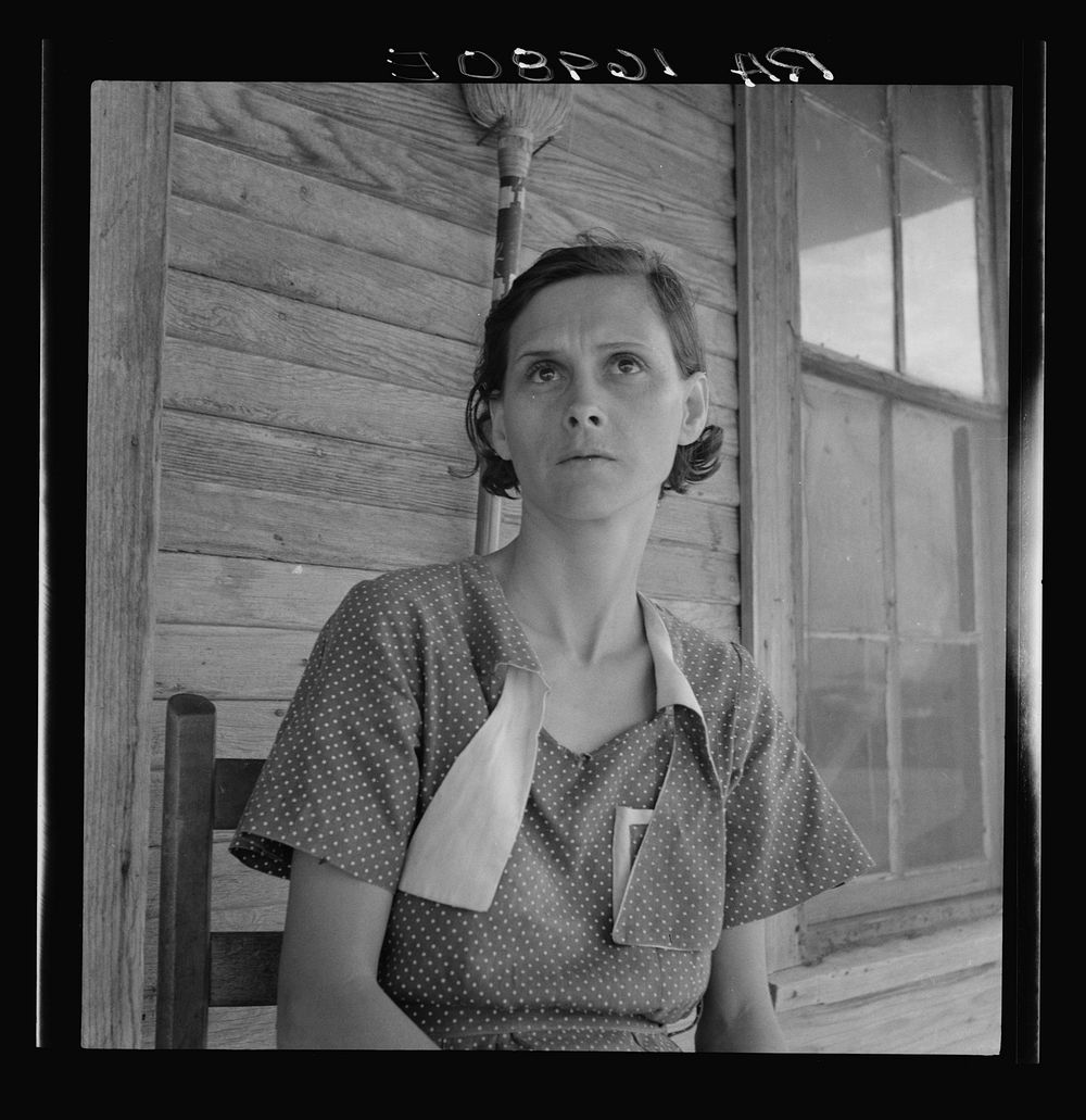 Woman on relief. Memphis, Texas. Sourced from the Library of Congress.