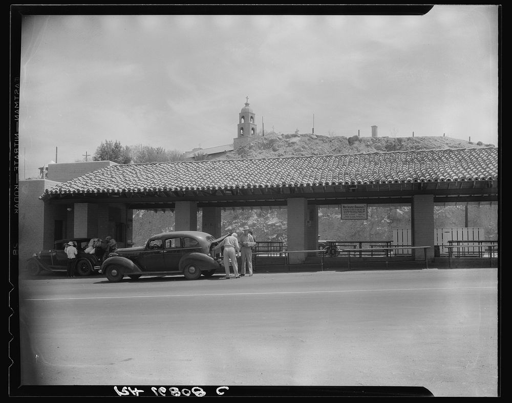 Inspection station on the California-Arizona state line maintained by the California Department of Agriculture to prevent…