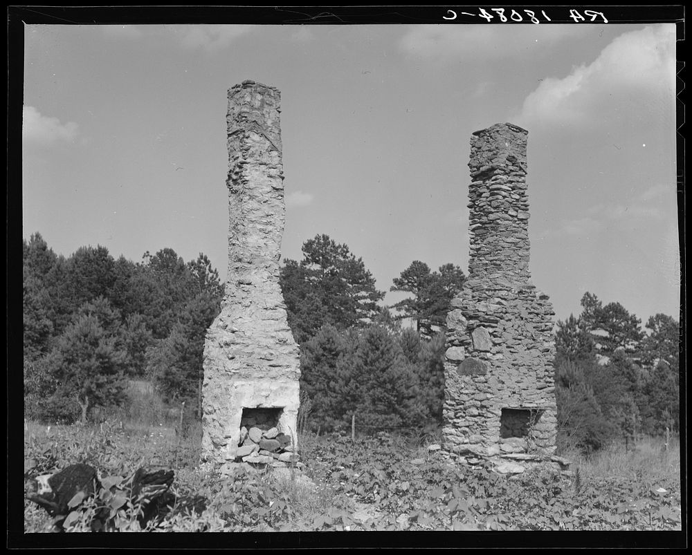 Standing chimneys of an old plantation house. Georgia. Sourced from the Library of Congress.