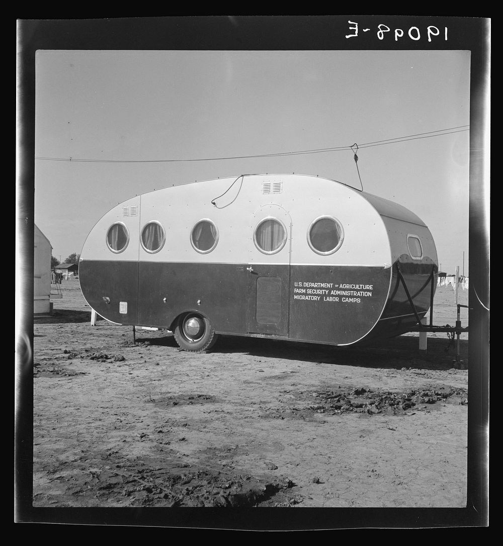 Farm Security Administration (FSA) migratory labor camp, Calipatria, Imperial Valley, California. Part of mobile camp unit…