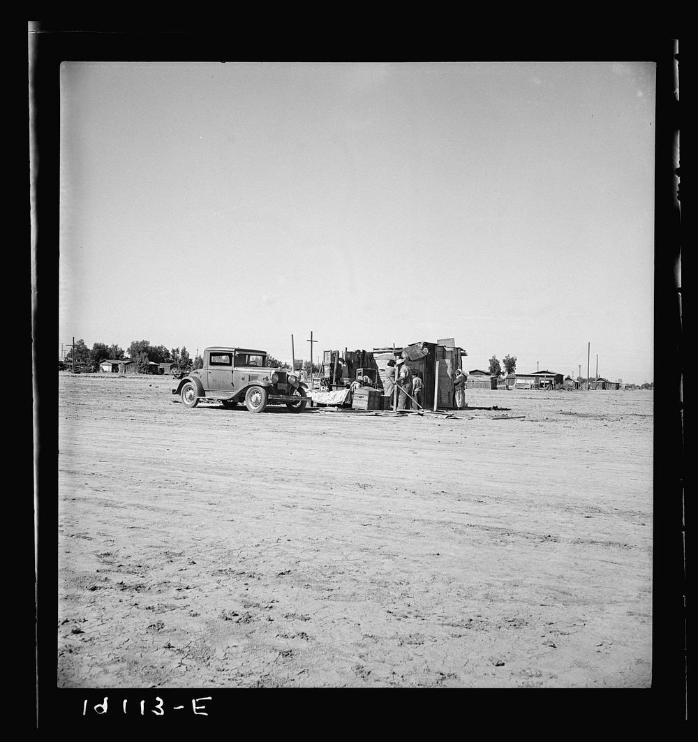 Housing of migratory field workers (Mexican) across road from Farm Security Administration camp (FSA). Near Calipatria…