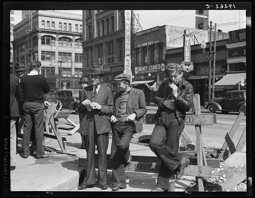 Salvation Army, San Francisco, California. Unemployed young men pause a moment to loiter and watch, and then pass on.…