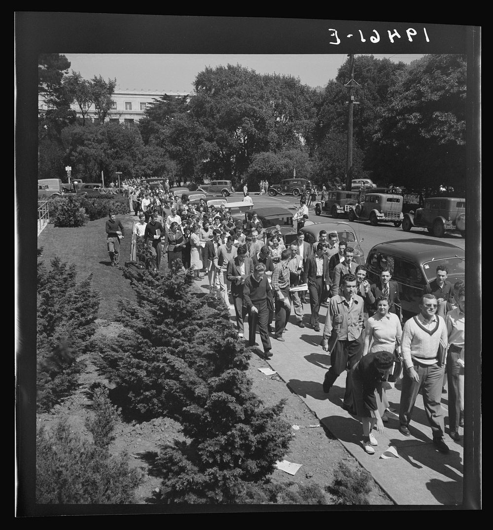Campus of University of California, Berkeley, California. Students assembling for Peace Day address of General Smedley…