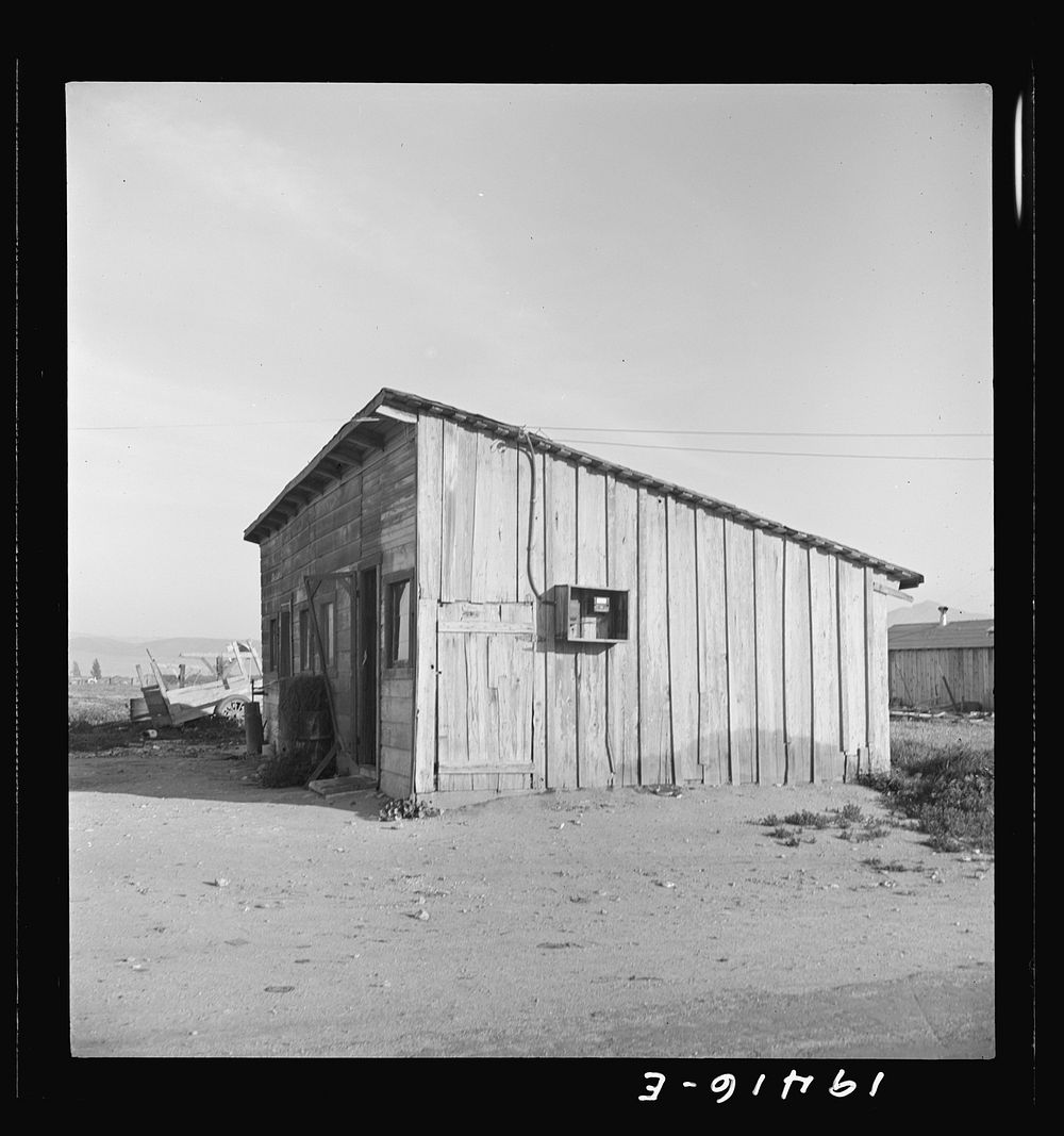 Cabin which rents for ten dollars a month in Arkansawyer's auto camp. Greenfield, California. Sourced from the Library of…