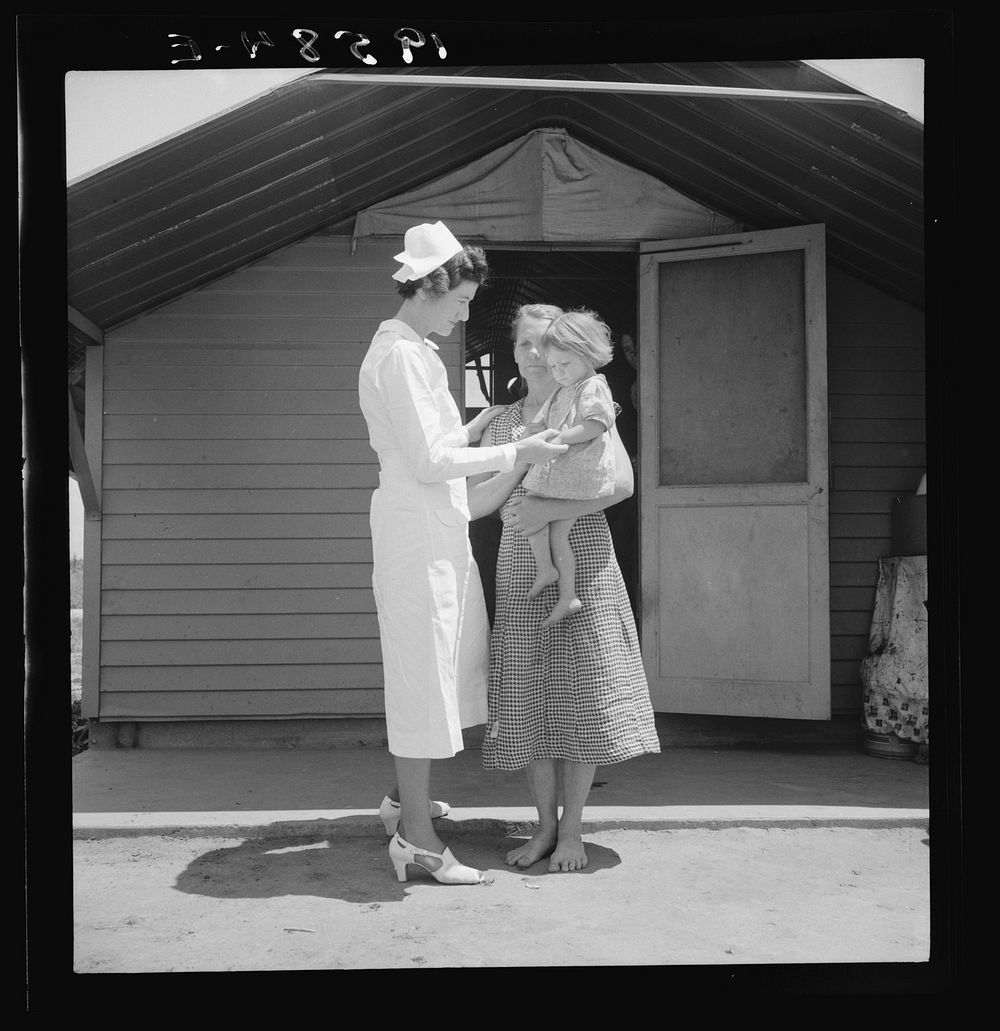 [Untitled photo, possibly related to: Farm Security Administration camp (FSA). Farmersville, Tulare County. Shows resident…