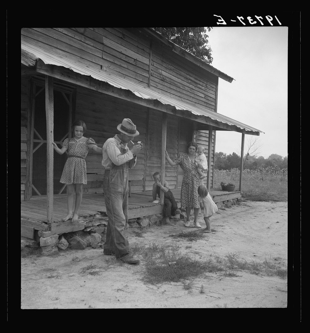 Tobacco sharecropper ready to return to the field. Person County, North Carolina. Sourced from the Library of Congress.