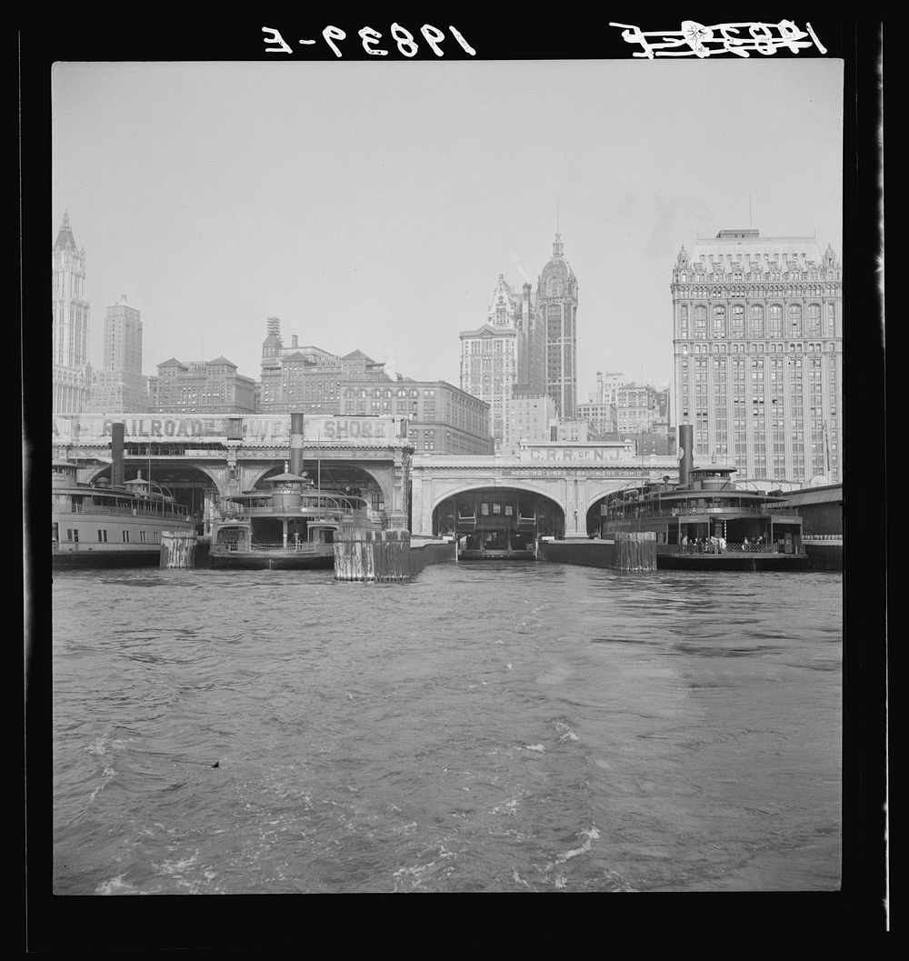 Ferry boats still make train connections which transports passengers in and out of New York City. Sourced from the Library…