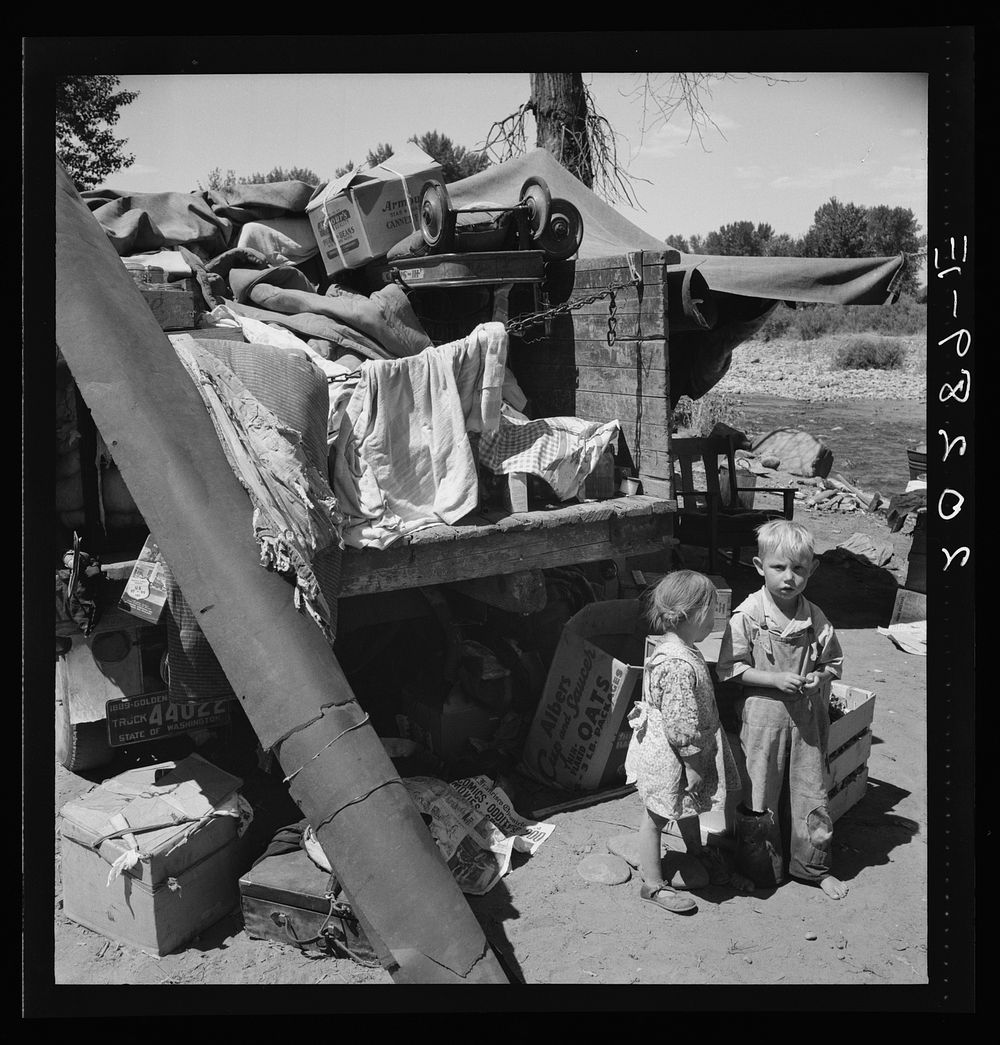 [Untitled photo, possibly related to: Migratory children living in "Rambler's Park." They have lived on the road for three…