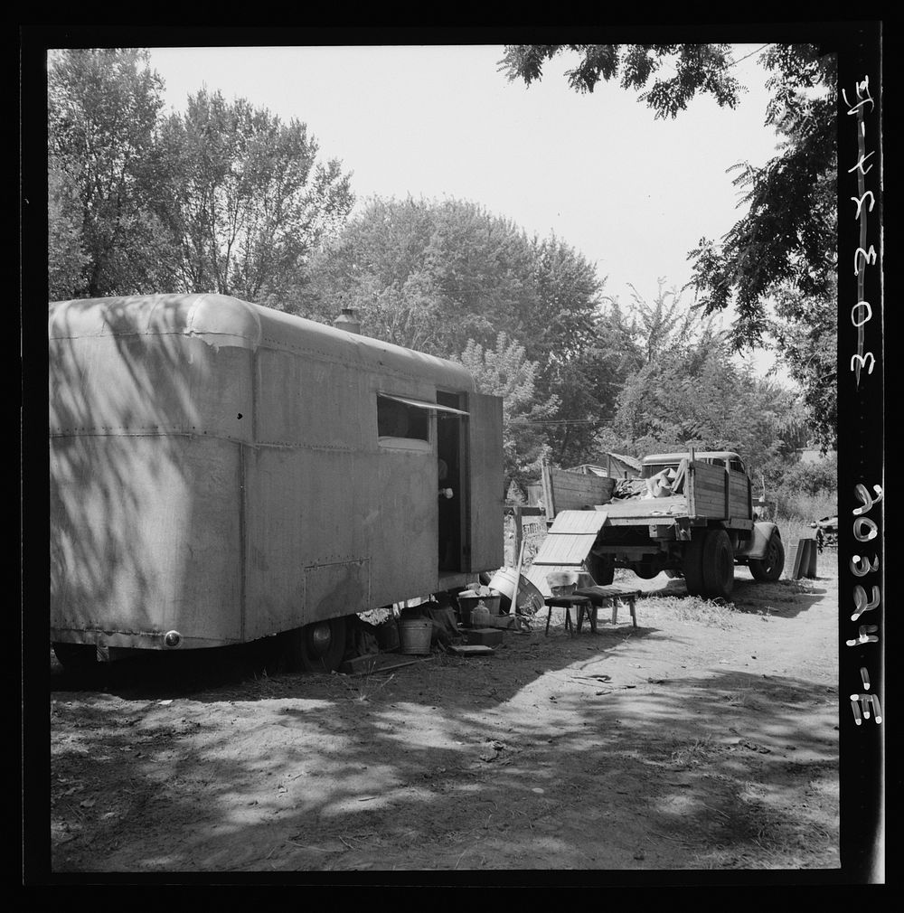 [Untitled photo, possibly related to: The house trailer and the youngest little girl. Washington, Yakima Valley, Toppenish].…