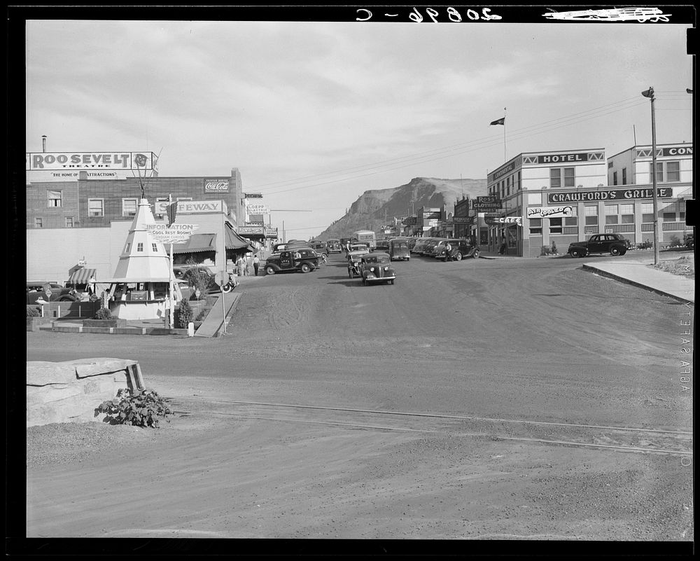Approaching main street of boom construction town, about four years old. Looking right from highway. Washington, Coulee…