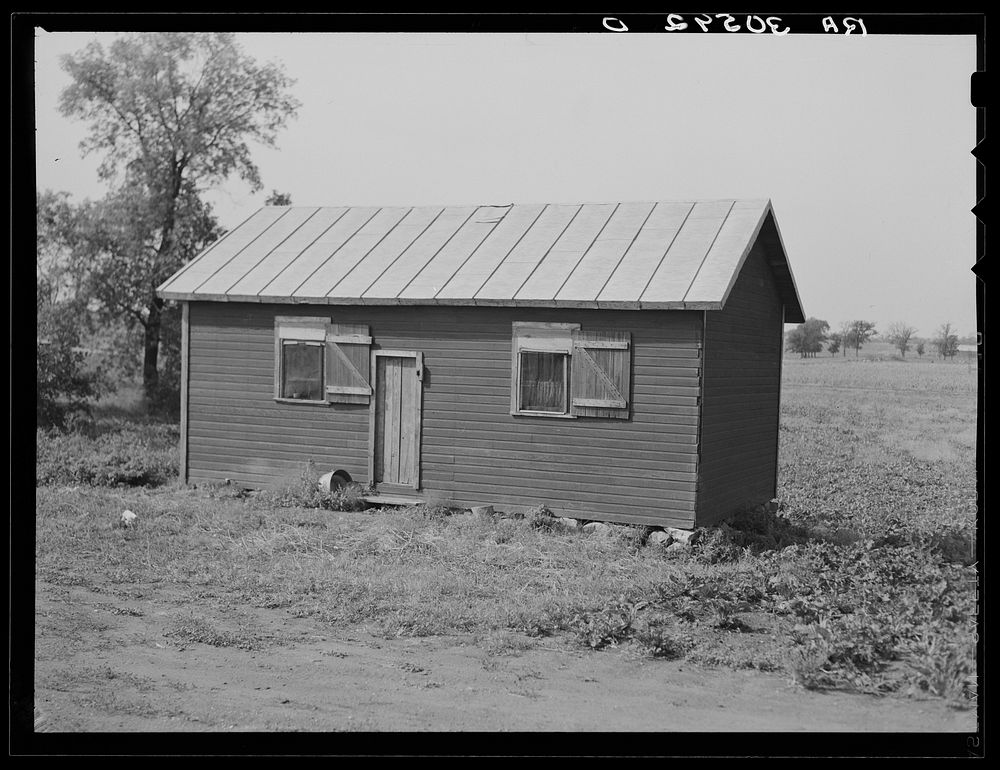 Quarters provided sugar beet worker family on farm near Chaska, Minnesota by Russell Lee