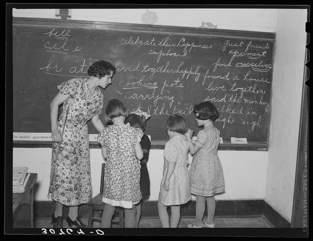 Education in rural school, early grades. Williams County, North Dakota by Russell Lee