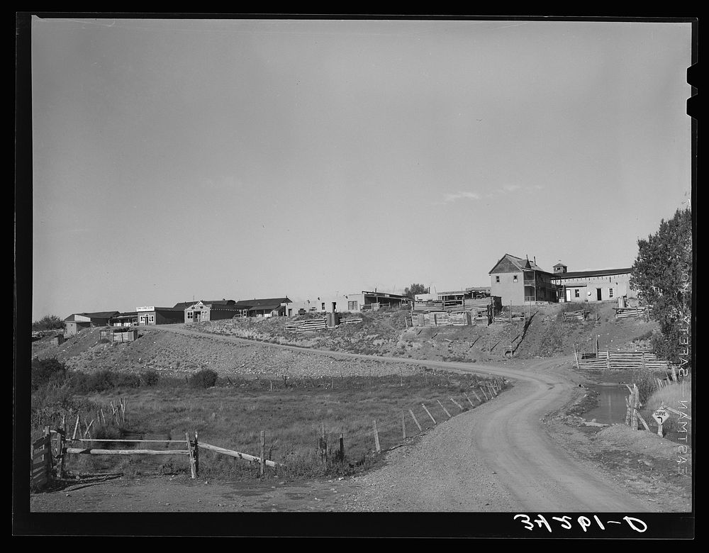 General view of Questa, New Mexico by Russell Lee