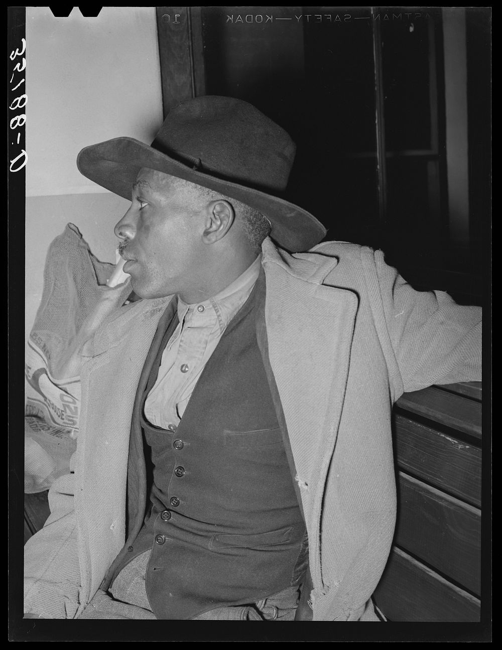  tenant farmer, member of UCAPAWA (United Cannery, Agricultural, Packing, and Allied Workers of America), at meeting in…