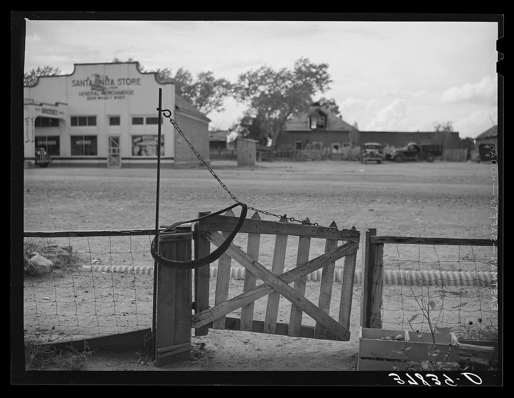 [Untitled photo, possibly related to: Store. Concho, Arizona] by Russell Lee