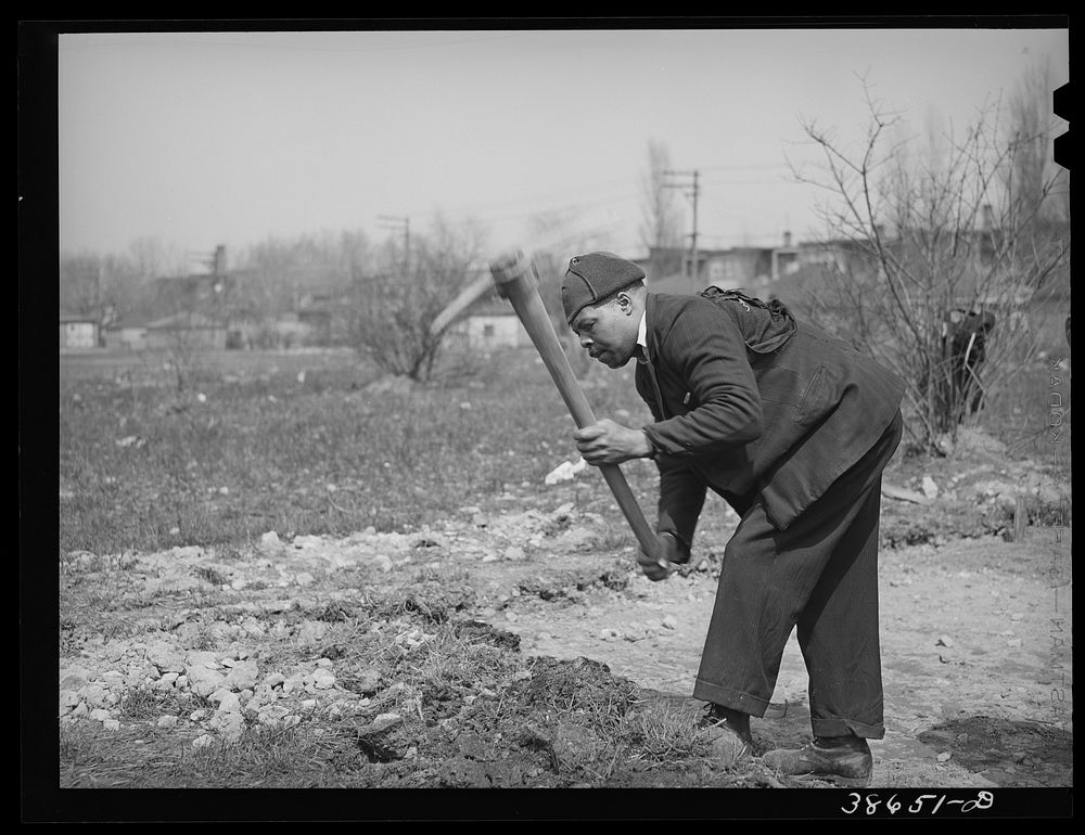 WPA (Work Projects Administration) worker. Chicago, Illinois by Russell Lee