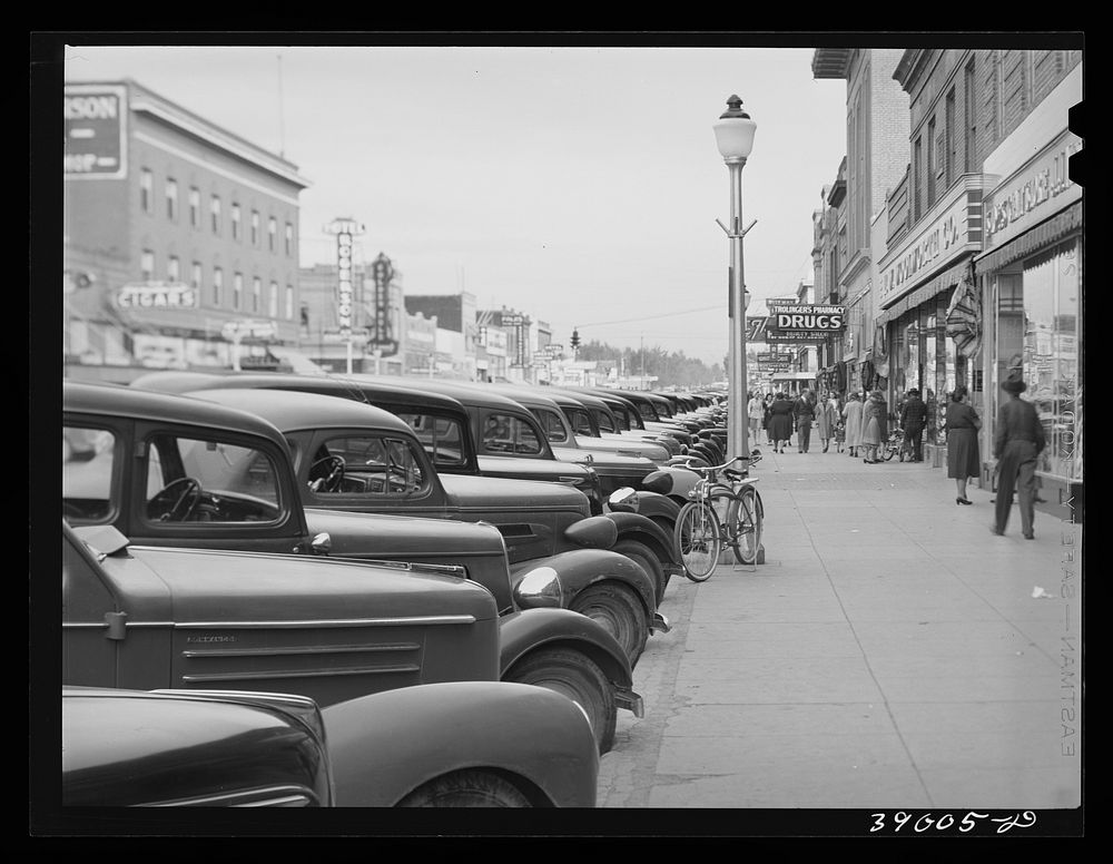 [Untitled photo, possibly related to: Main street of Twin Falls, Idaho. According to Idaho State Guide (Federal Writers…