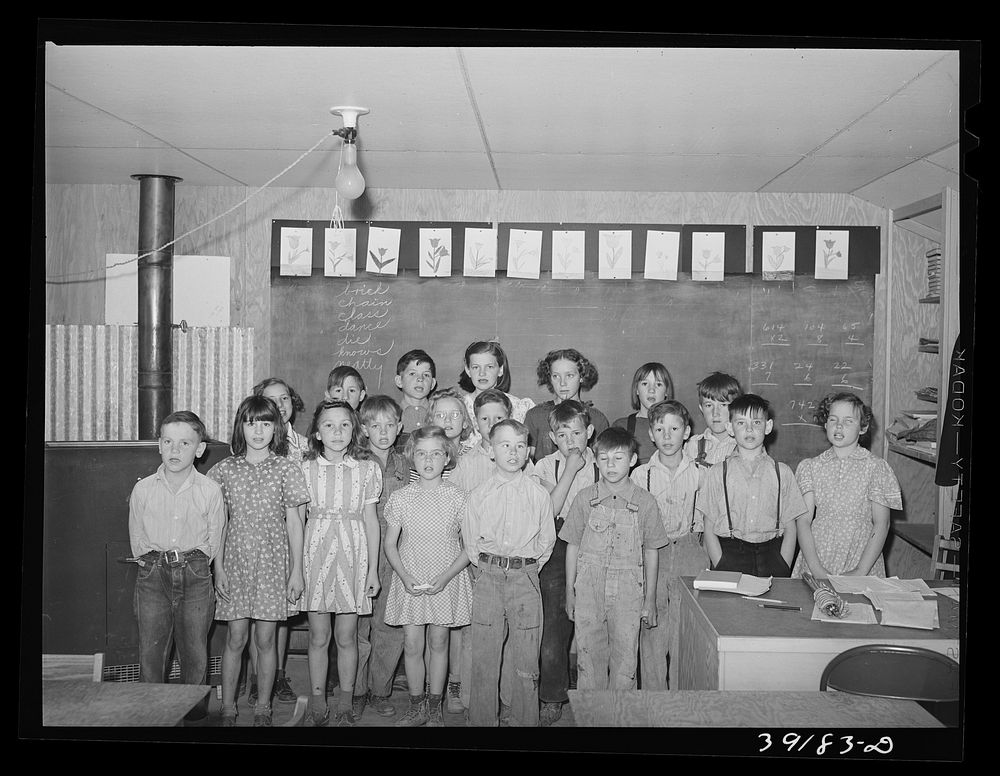 [Untitled photo, possibly related to: Schoolchildren at the FSA (Farm Security Administration) farm workers' camp. Caldwell…