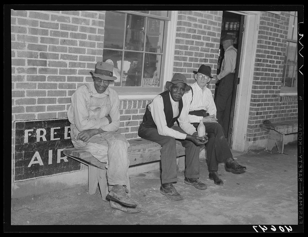 Outside a filling station in Stem, Granville County, North Carolina, on election day. Sourced from the Library of Congress.