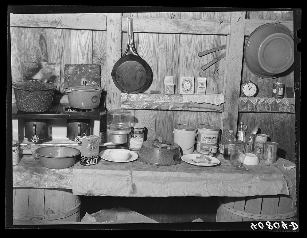 Cooking paraphernalia in a migrant shack. Belcross, North Carolina. Sourced from the Library of Congress.