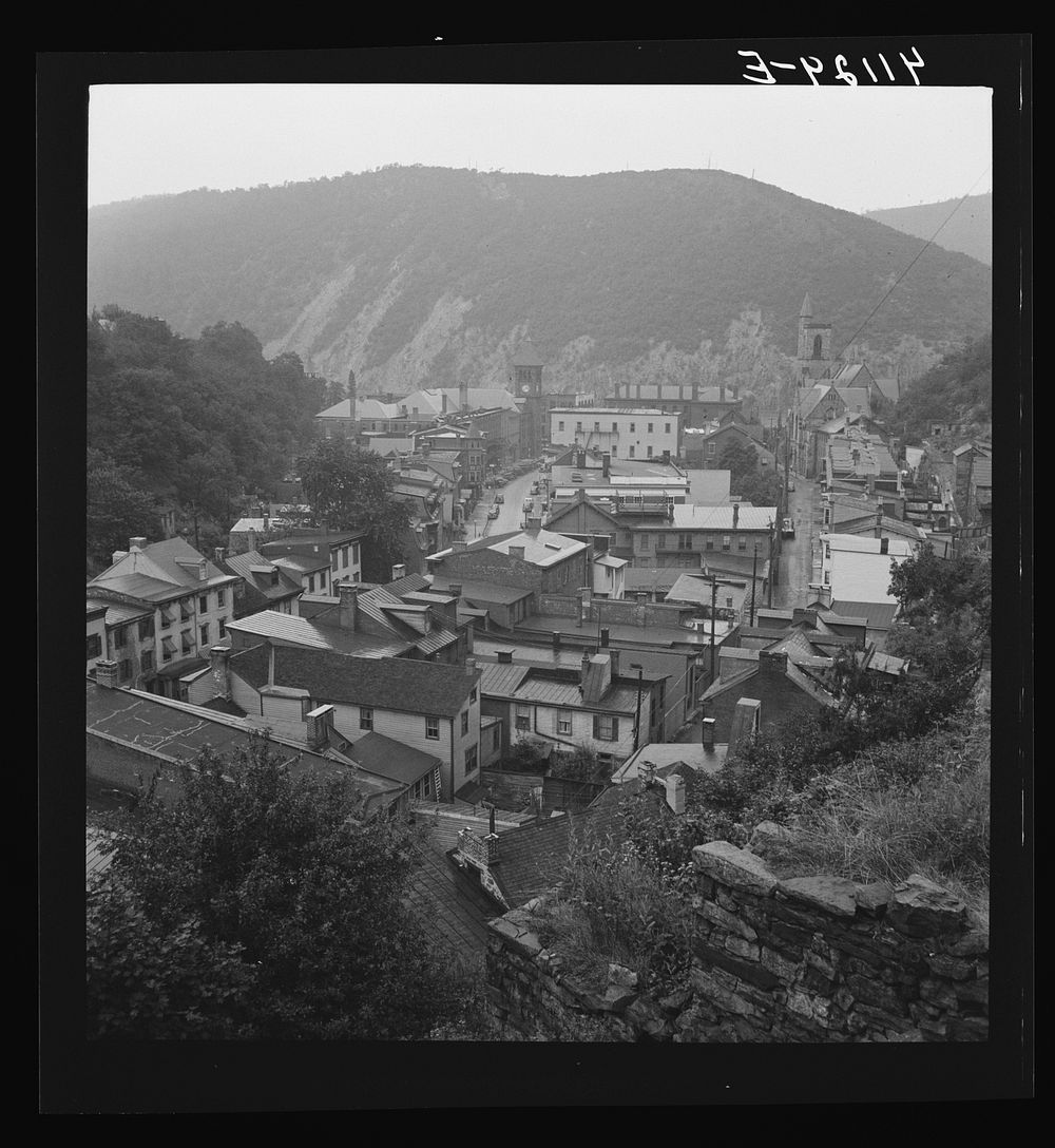 [Untitled photo, possibly related to: Lower Mauch Chunk and Bear Mountain as seen from High Street]. Sourced from the…