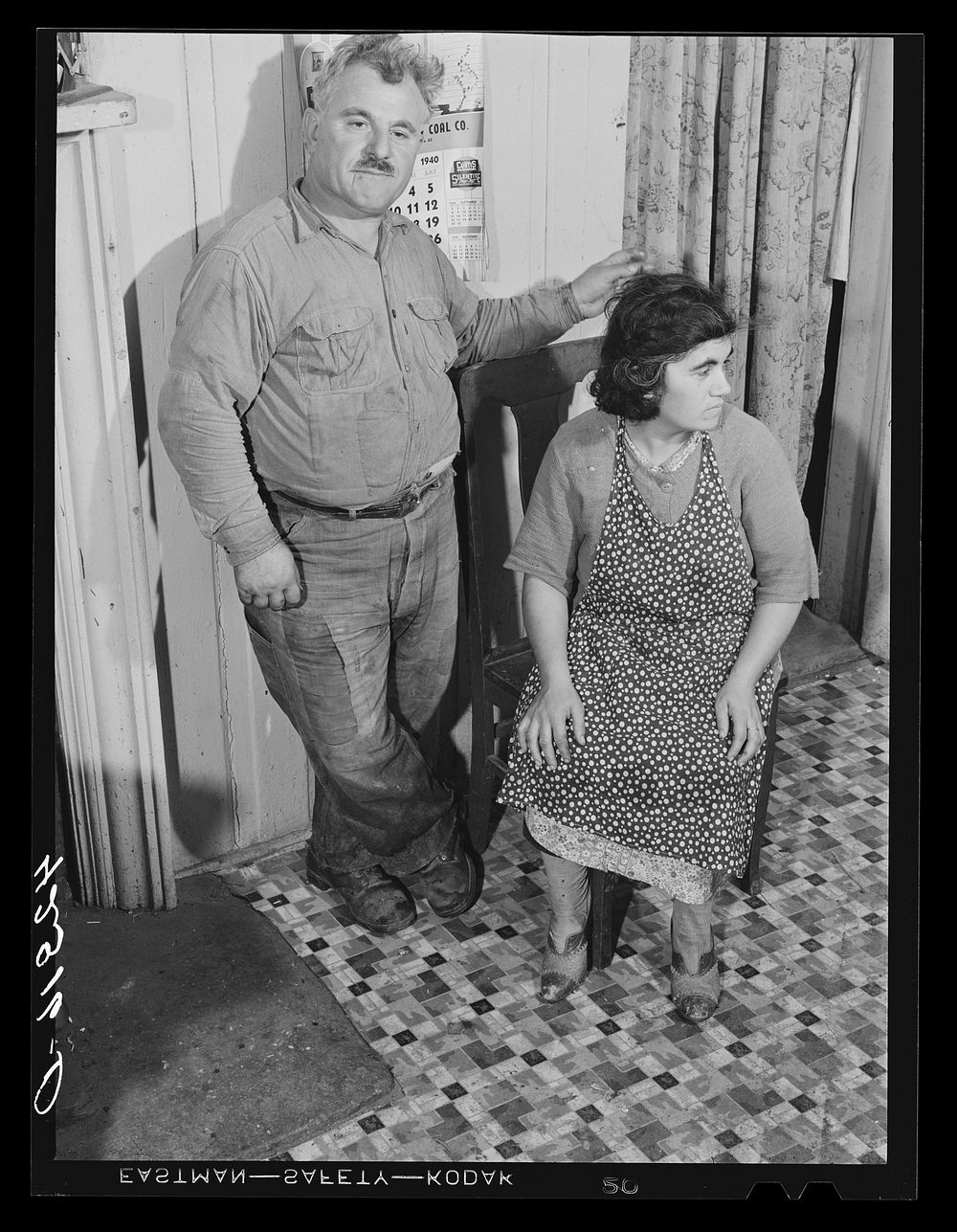 Mr. and Mrs. Constantina Da Nora, Italian farmers near Colchester, Connecticut. Sourced from the Library of Congress.