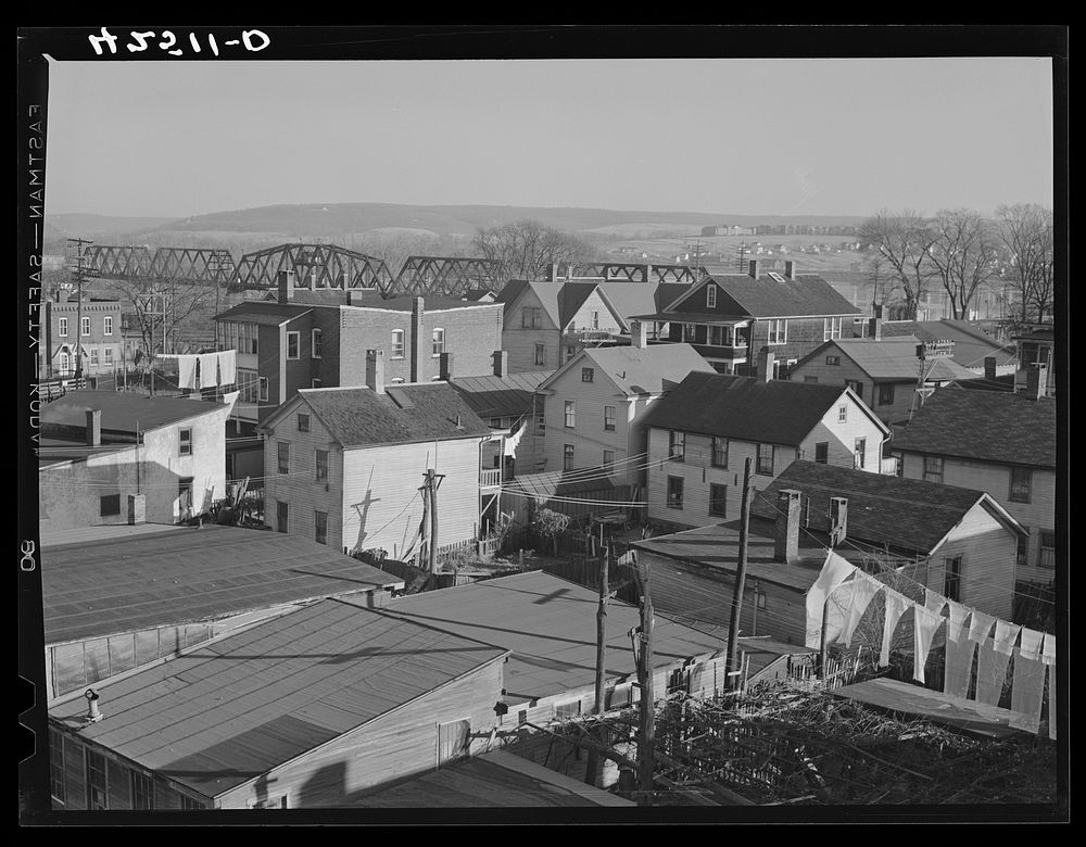 Houses in Middletown, Connecticut. Sourced from the Library of Congress.