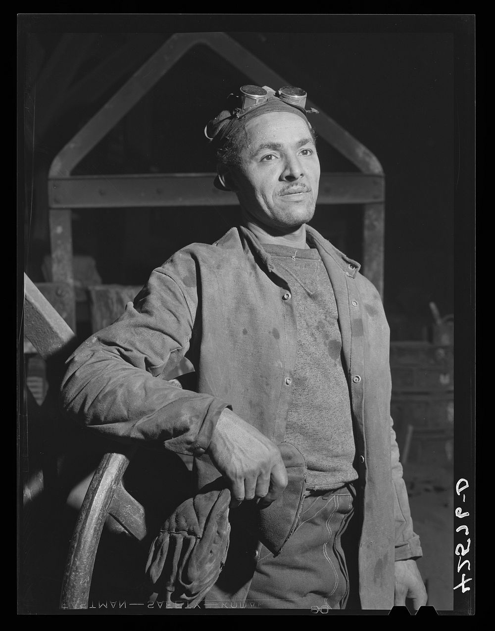 A worker in the foundry at the Farrell-Birmingham Corporation. Ansonia, Connecticut. Sourced from the Library of Congress.