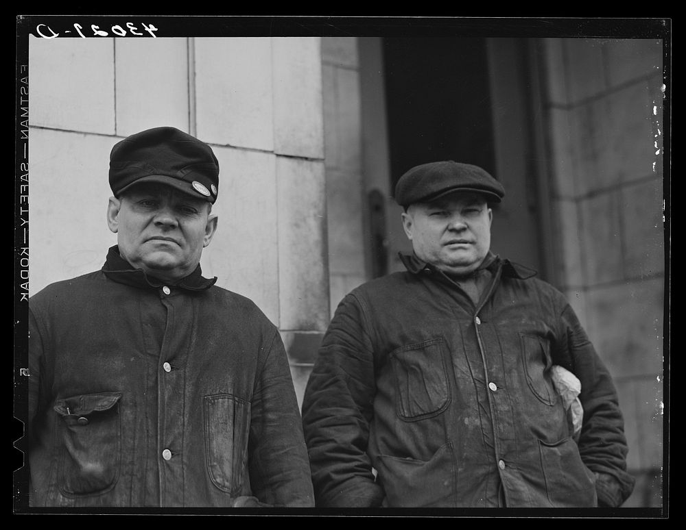 Russian steelworkers at the Pittsburgh Crucible Steel Company in Midland, Pennsylvania. Sourced from the Library of Congress.