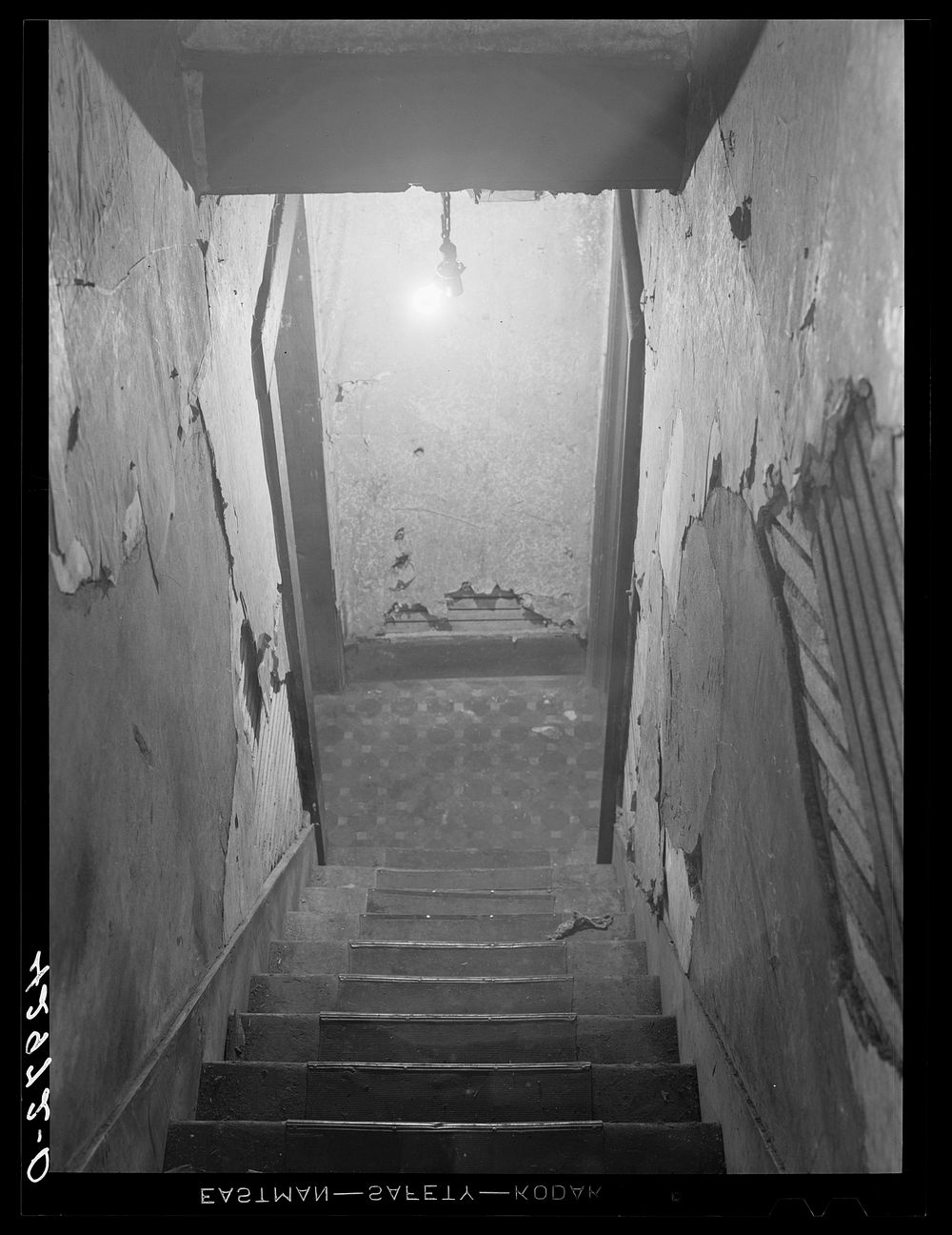 [Untitled photo, possibly related to: Stairway in a house in the Mount Washington district of Beaver Falls, Pennsylvania].…