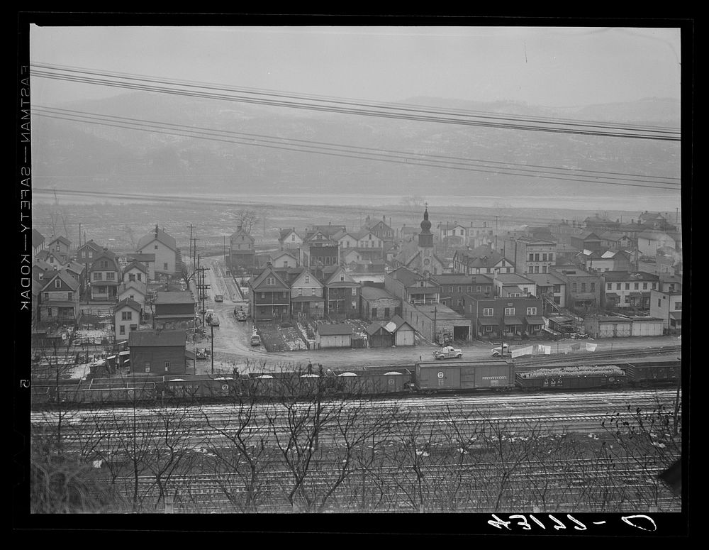A section of West Aliquippa, Pennsylvania. Sourced from the Library of Congress.