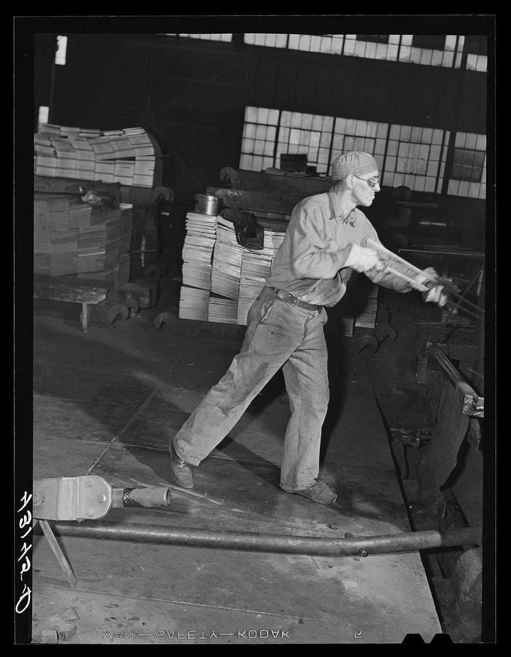 Worker in Washington Tinplate Company. Washington, Pennsylvania. Sourced from the Library of Congress.