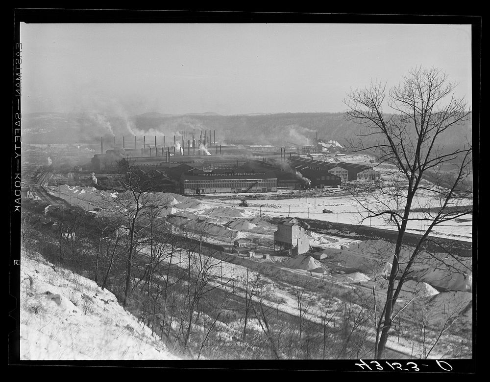The Pittsburgh Crucible Steel Company of Midland, Pennsylvania. Sourced from the Library of Congress.