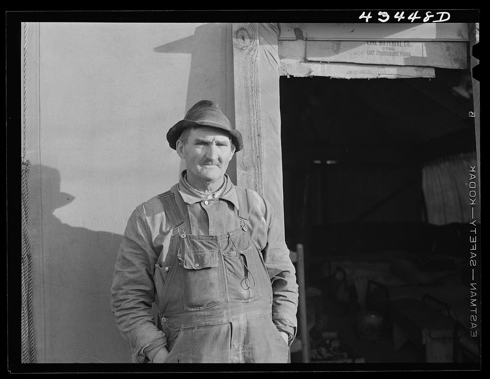 Migratory worker living in trailer settlement near Fort Bragg, North Carolina. Sourced from the Library of Congress.